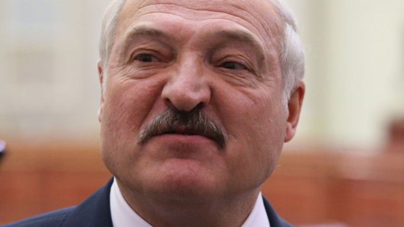 Лукашенко запевняє, що білорусь не братиме участі у війні проти України