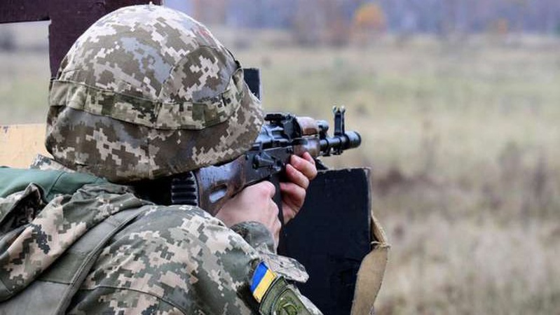 Бойовики на Донбасі 4 рази порушили «тишу», загинув один військовий