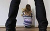 У Торчині 31-річний чоловік розбещував доньку