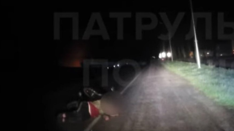 П’яний спав на дорозі: у Луцькому районі патрульні знайшли і доправили додому велосипедиста