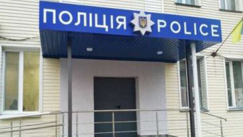 Відтепер українці можуть зігрітися у відділках поліції