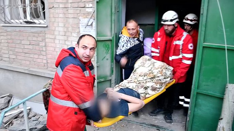 У лікарні помер хлопчик, якого дістали з-під завалів будинку у Миколаєві
