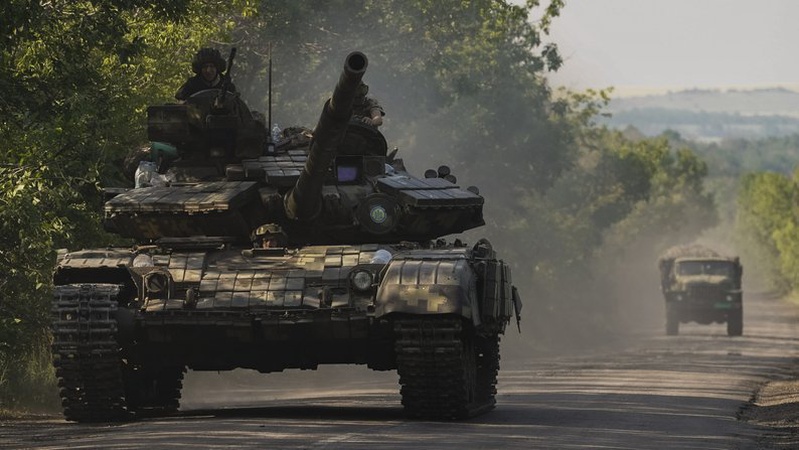 росія зупиняє наступ на Слов’янськ і перекидає війська на Запоріжжя, – ISW