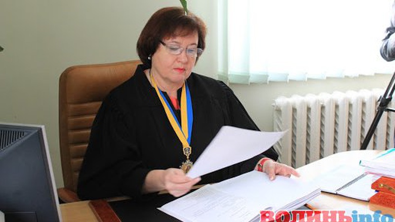 Луцька суддя подала скаргу на адвоката через агресію в залі суду