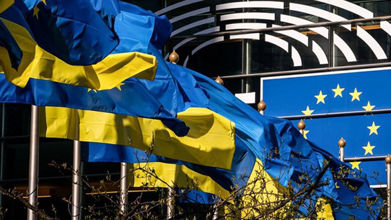 ЄС оголосив про виділення ще €500 мільйонів військової допомоги Україні