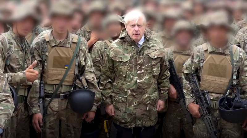 Джонсон показав, як проходять навчання українських військових