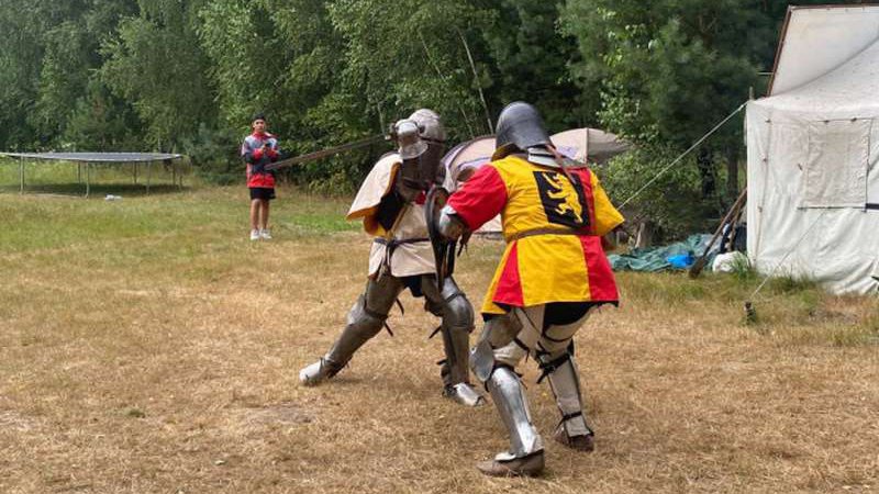 У Луцькому районі молодь навчають середньовічного бою. ФОТО