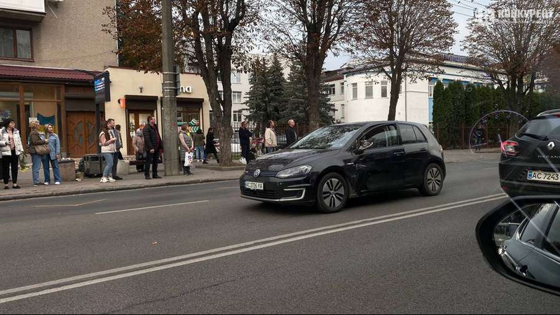 У Луцьку проспекті Перемоги —  ДТП: рух ускладнено