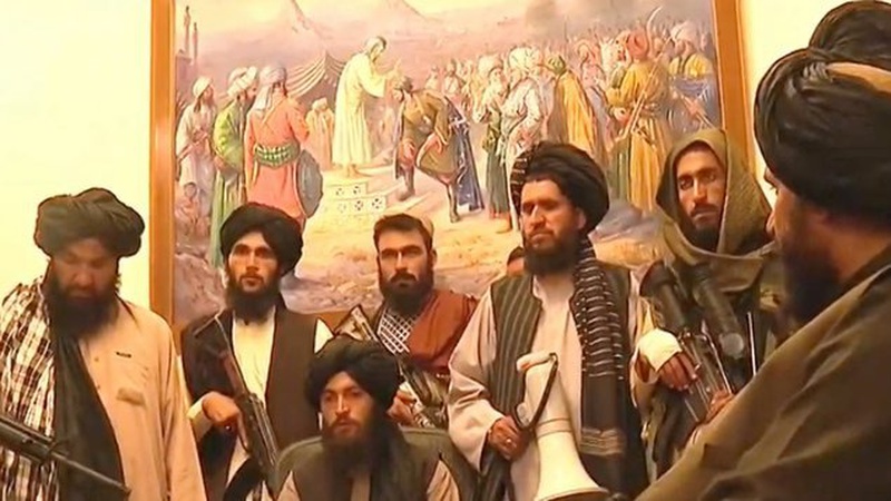 В Афганістані «Талібан» захопив владу в країні і оголосив про закінчення війни
