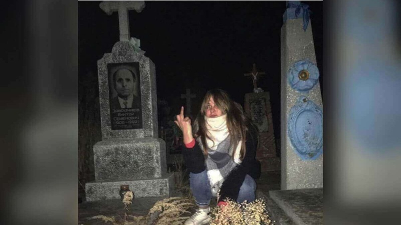 У Володимирі молода дівчина вчинила наругу над могилами з непристойними жестами