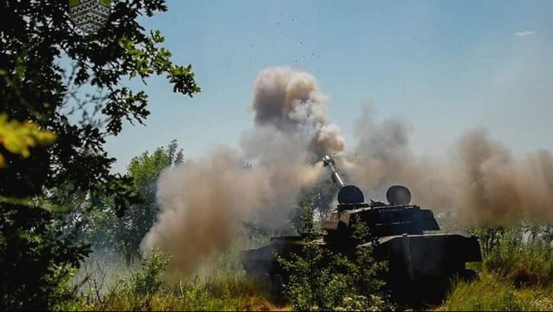 Артилерійські обстріли та спроби штурмів: у Генштабі розповіли про жорстокі бої на Донбасі