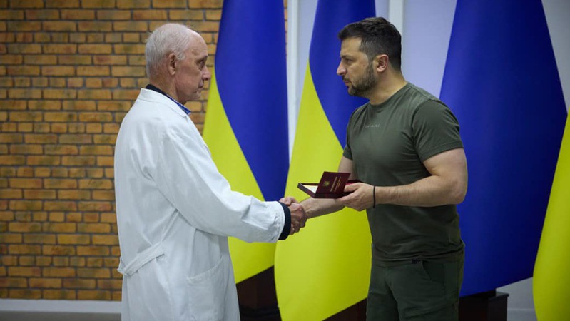 Лікарю з Волині Володимиру Середюку присвоїли звання «Заслужений лікар України»