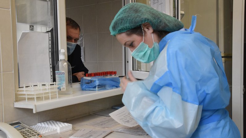В Україні різко зросла кількість хворих на COVID-19