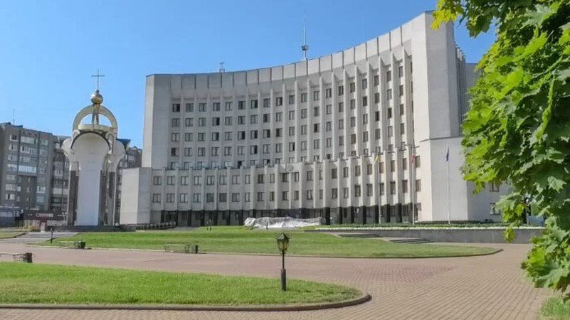 «Недовіру» скасовано: голова Волинської ОДА виграв суд в обласної ради