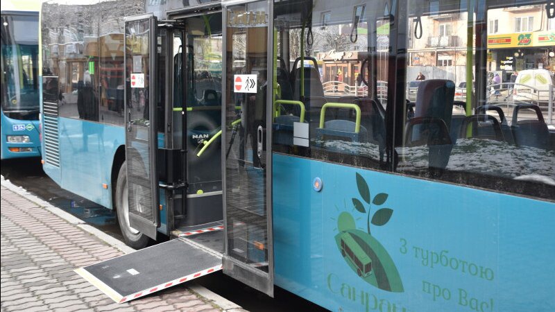 У Луцьку просять перевіряти громадський транспорт щодо озвучення зупинок