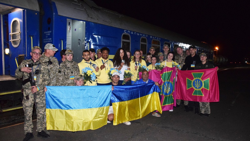 Олімпійців, що повернулися з Парижа, тепло зустріли на Волині