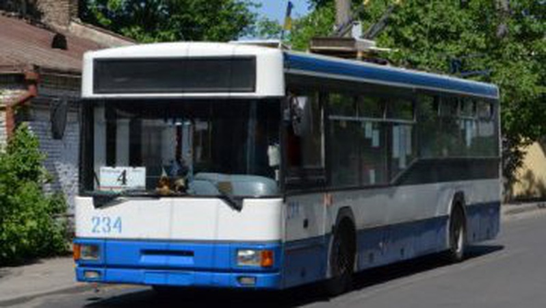 У Луцьку відновили рух тролейбусів до Привокзального майдану