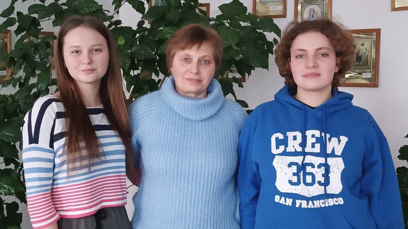 Школярки з Волині стали переможницями міжнародного конкурсу з українознавства