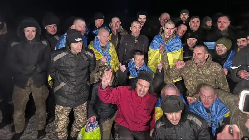 Найбільший обмін військовополоненими: звільнено 230 українців та українок