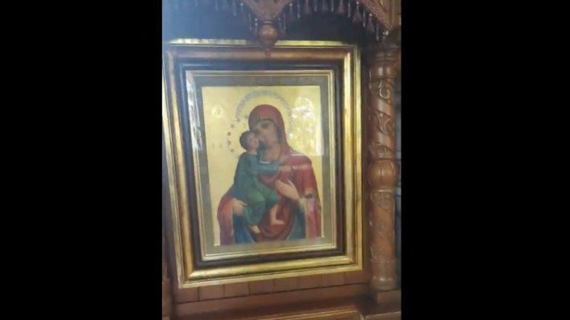 У Рожищі дружина священника УПЦ МП хотіла забрати з храму, який перейшов до ПЦУ, ікону