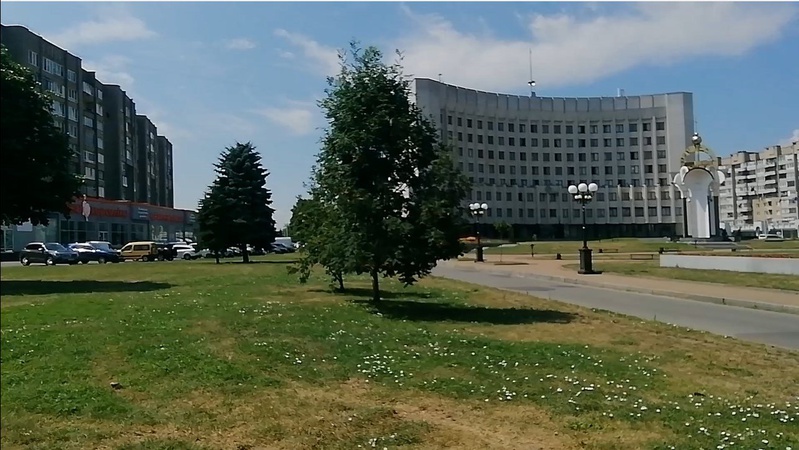 У Луцьку будують 50-метровий флагшток до 30-річчя Незалежності. ВІДЕО