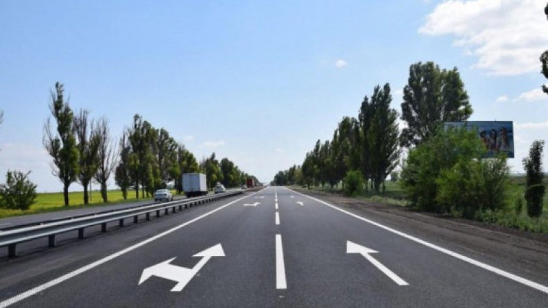 Платним дорогам в Україні – бути: де і коли вони будуть збудовані