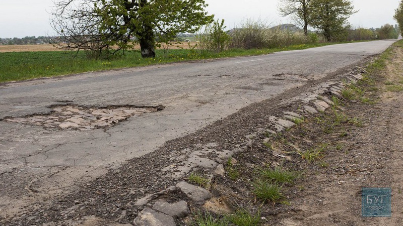 На ремонт дороги з Іванич до Литовежа планують витратити майже 150 мільйонів