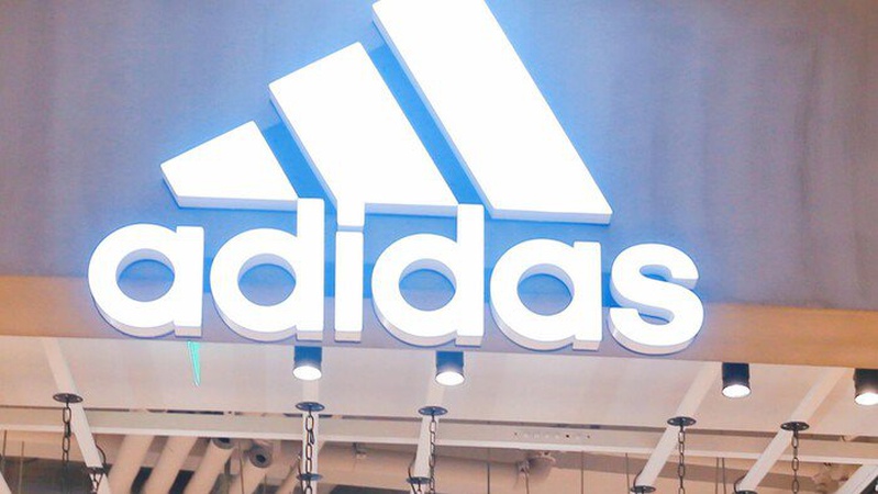 Adidas не заплатив 10 млрд рублів податків і залишив Росію