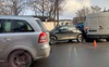 У Луцьку – ДТП: зіткнулися позашляховик та бус.ФОТО