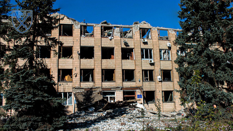 Українські воїни знищили будівлю у Каховці, де було 200 окупантів