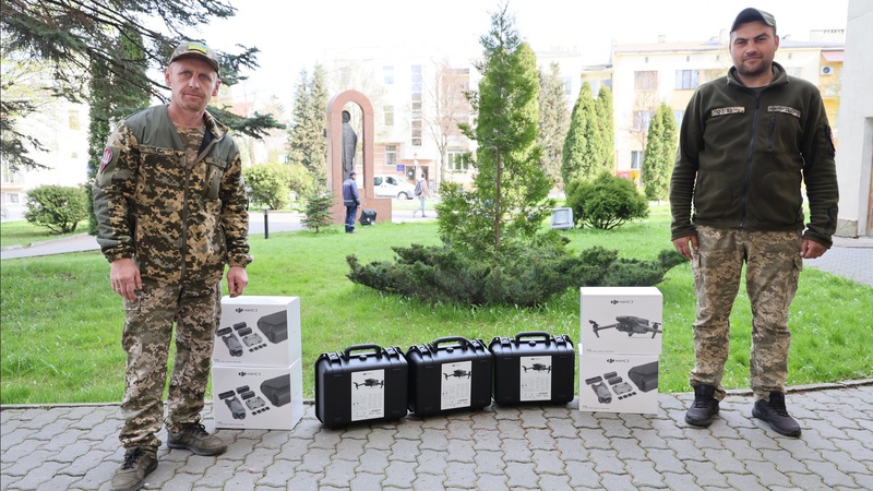 Луцька громада передала для потреб ЗСУ дрони та квадрокоптери