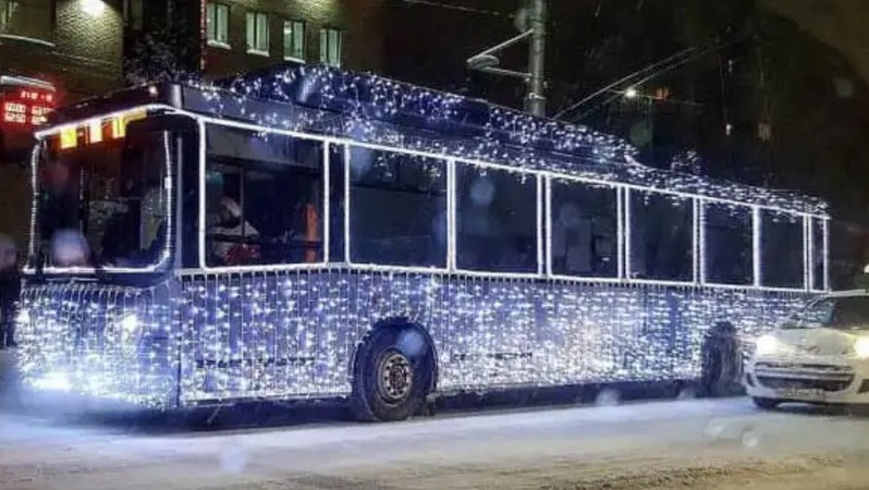 У Луцьку в новорічну ніч курсуватимуть маршрутки і тролейбуси