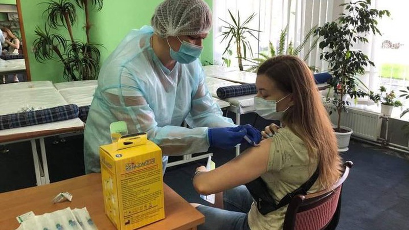 У Центрі вакцинації від COVID-19 у Луцьку за день зробили 122 щеплення