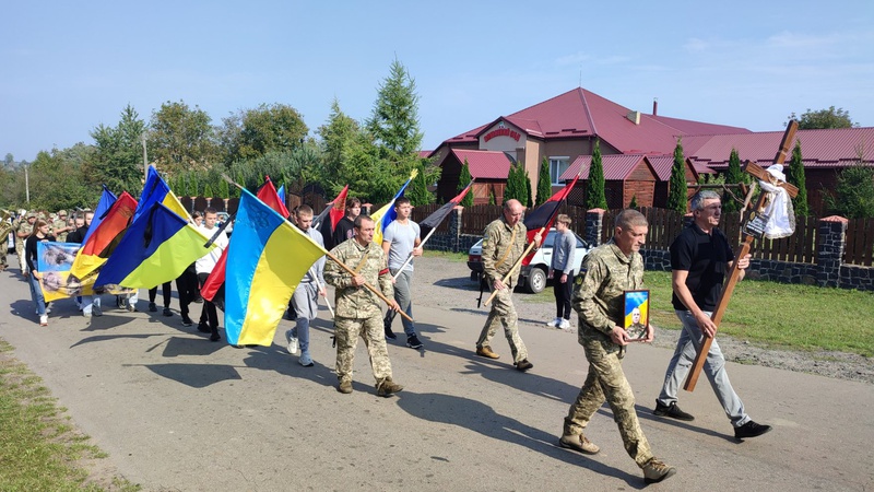 На Волині попрощалися із померлим захисником України Валентином Ворошилом