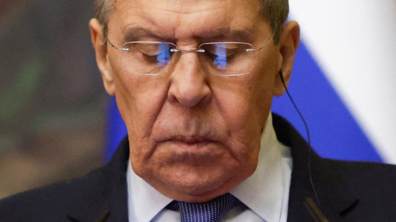 Лавров уже каже, що Росія не вторгалася в Україну