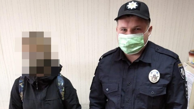 Школярку, яку розшукували батьки і поліція, зустріли на вулиці Луцька
