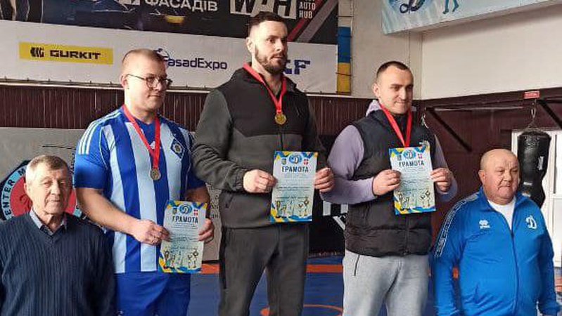 Волинські рятувальники здобули першість на чемпіонаті з гирьового спорту