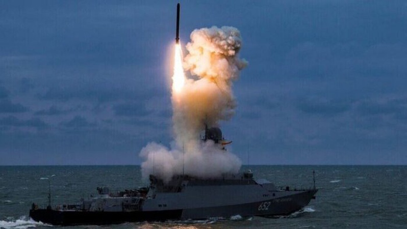 Росія вивела у Чорне море підводний ракетоносій: залп «Калібрів» може сягати 12 ракет