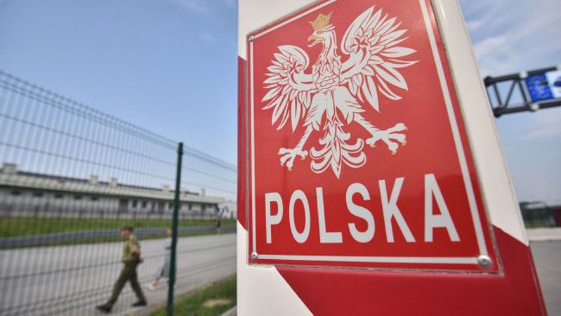 У Польщі не дозволили перевізникам почати новий протест на кордоні з Україною