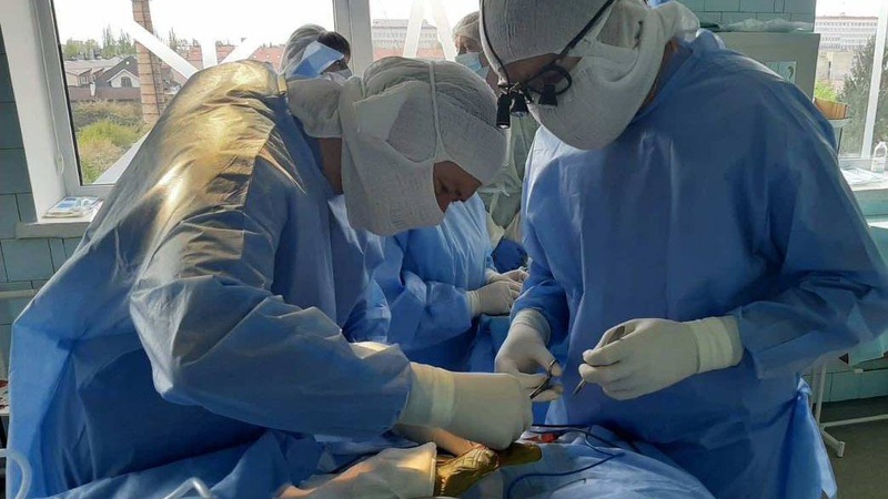 15-річному волинянину лікарі встановили титанову пластину в череп