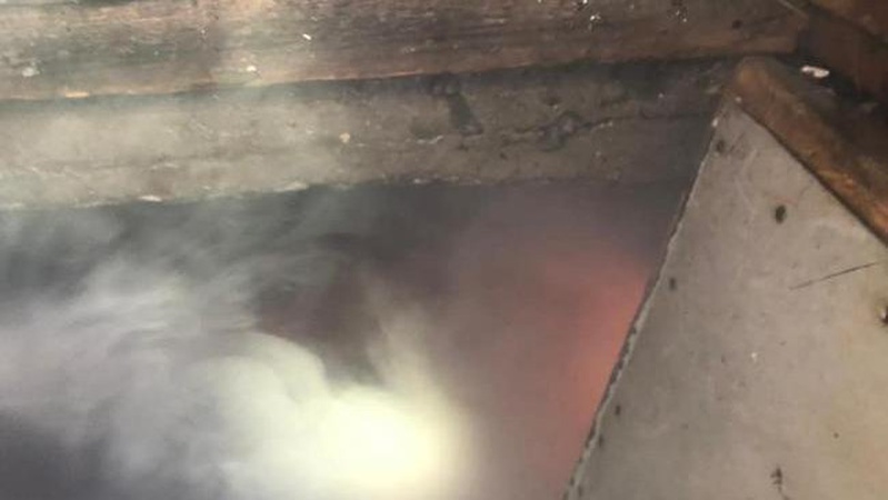 У Володимирі горів підвал в житловому будинку: пожежники врятували чоловіка