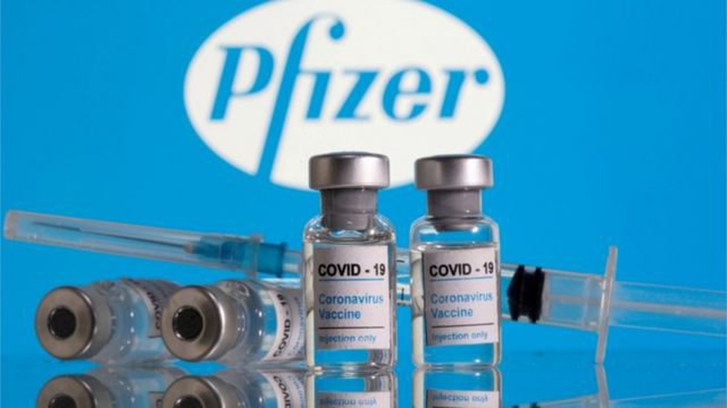Стало відомо, коли на Волинь привезуть вакцину Pfizer