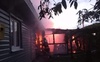 Минулої доби волинські рятувальники ліквідували пожежу у літній кухні та будинку поруч