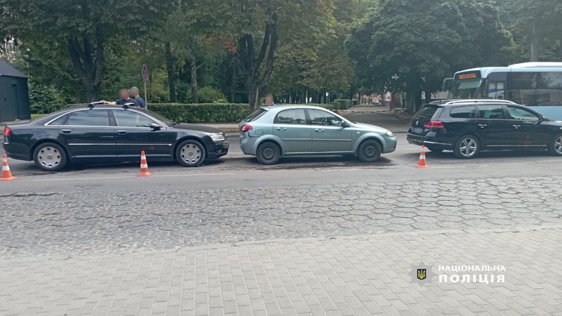 Учора в Луцьку зіткнулись три автівки: є постраждалі