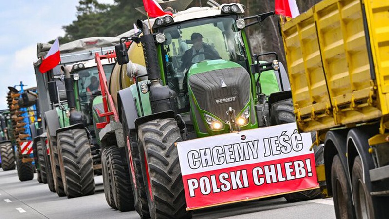 Польські фермери розпочали блокування кордону з Німеччиною