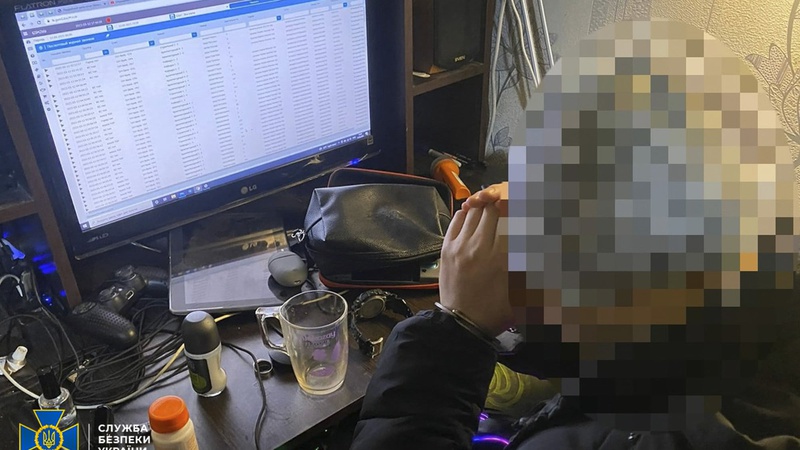 СБУ затримала хакера, який забезпечував окупантам мобільний зв’язок в Україні