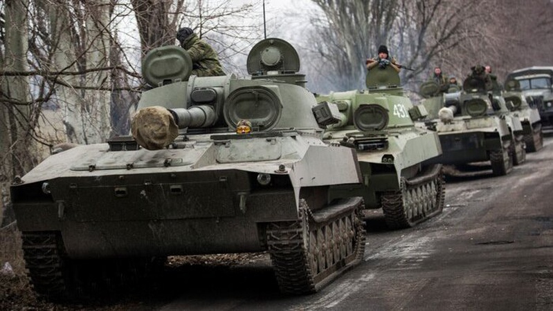 Росія стягує військову техніку з Криму, – Генштаб