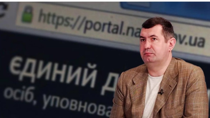Голова обласної ради Григорій Недопад подав декларацію про доходи за 2022 рік