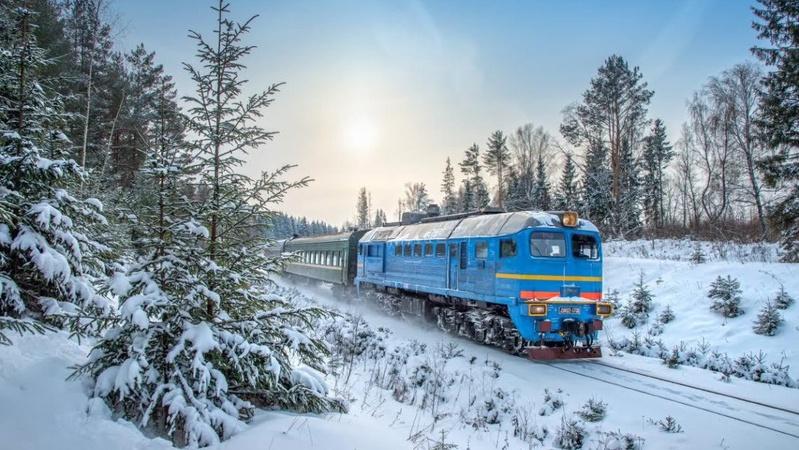 Укрзалізниця запустила додаткові рейси у західні області на Новий рік