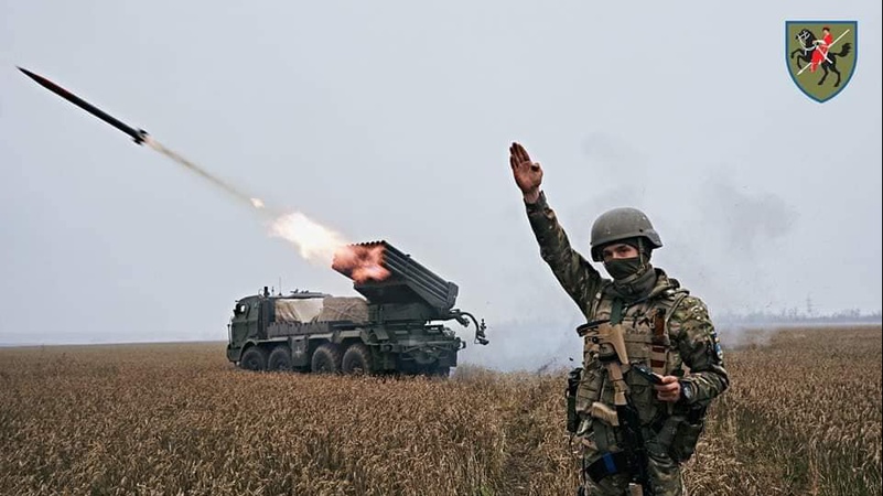 Українські воїни знищили за добу 590 орків, 11 танків, 17 бронемашин: бойові втрати ворога